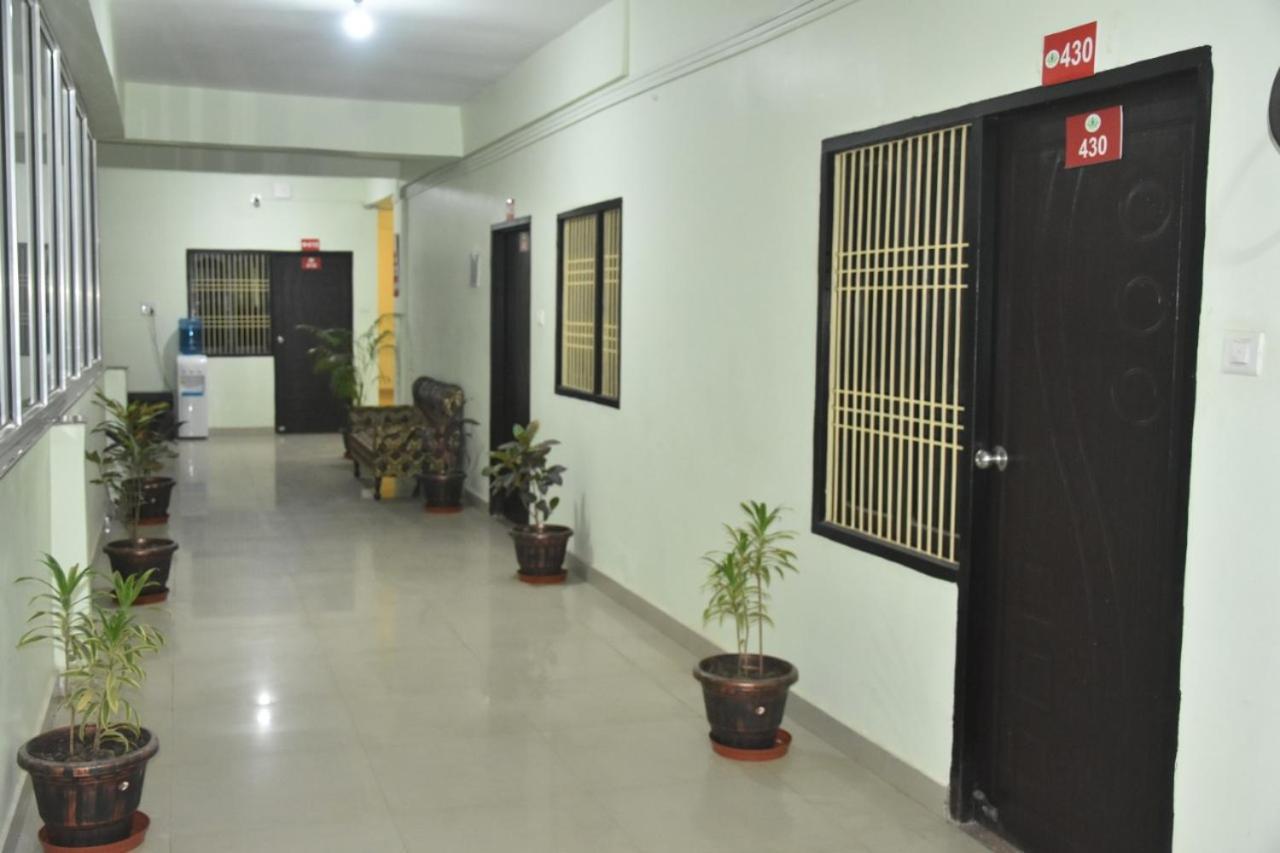 Hotel Yug Residency - Varanasi — Photos 2